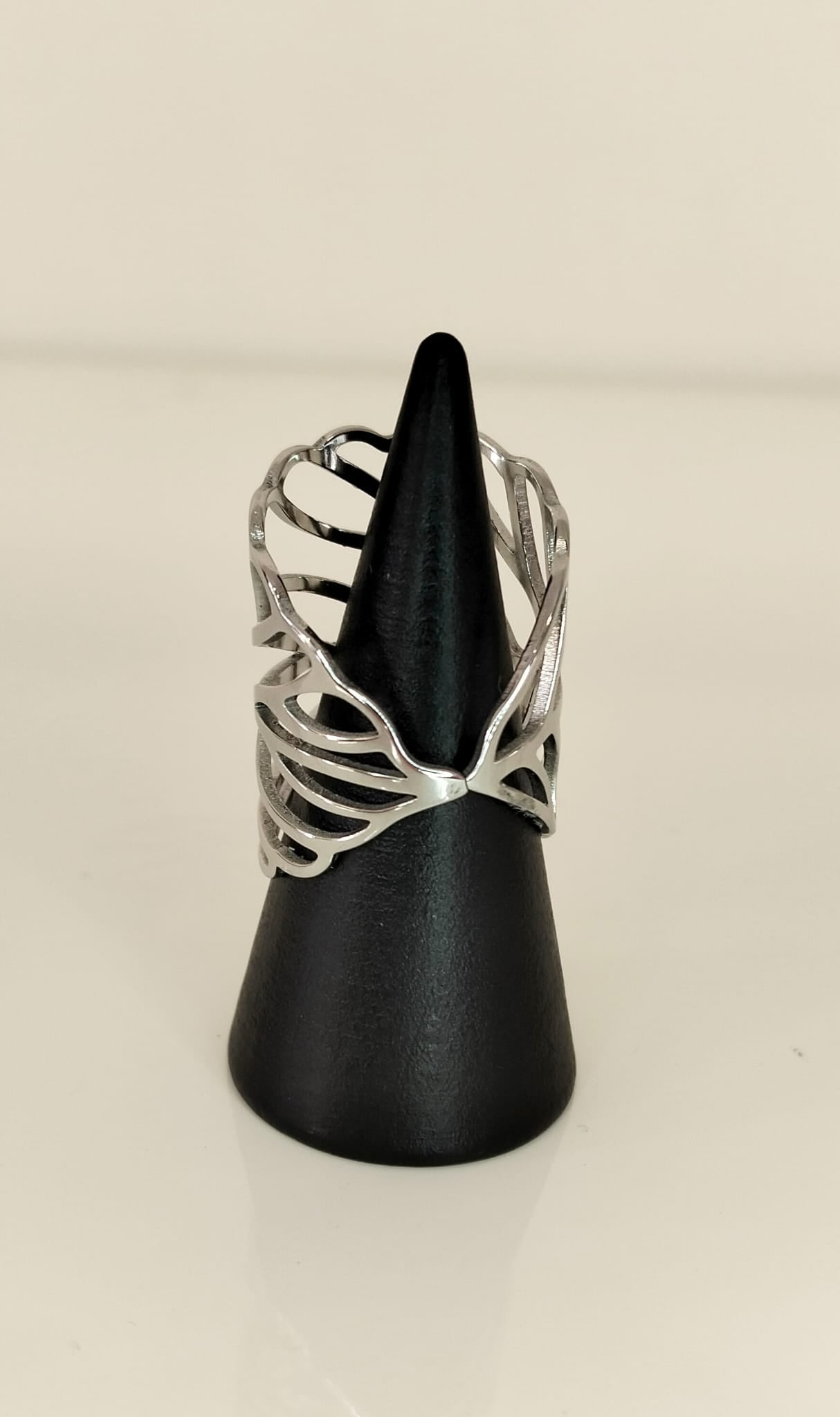 Anello Foglia in acciaio inossidabile regolabile