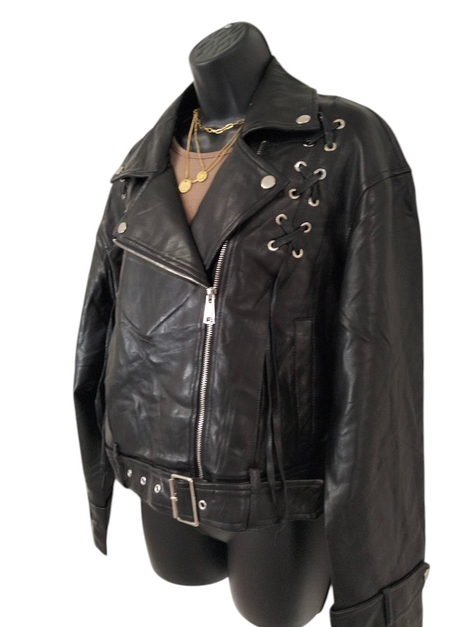 GIUBBOTTO ECOPELLE NERO BIKER/CHIODI - Oversize - Taglia L/XL