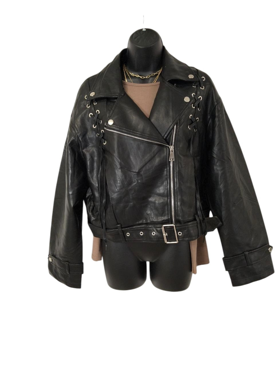 GIUBBOTTO ECOPELLE NERO BIKER/CHIODI - Oversize - Taglia L/XL