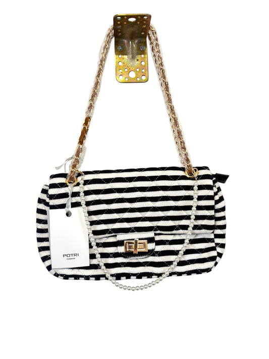 Borsa a Spalla Matelassé POTRI a Righe Bianco/Nero con Catena e Perle